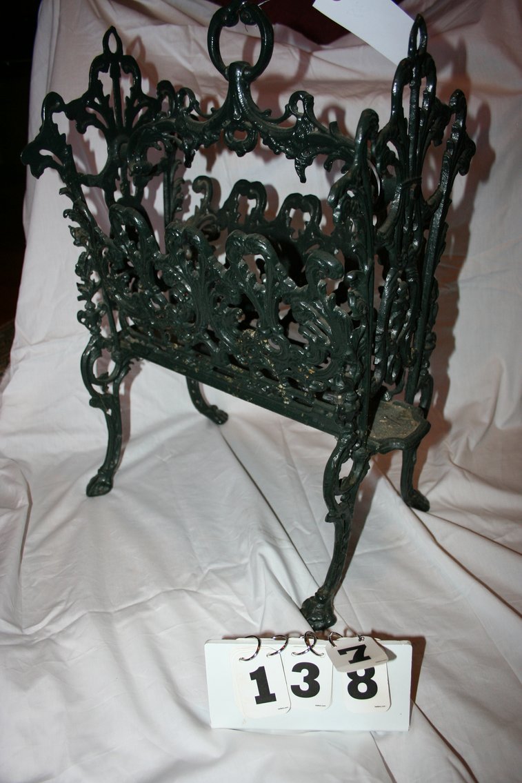 Image for Metal Magazine Stand