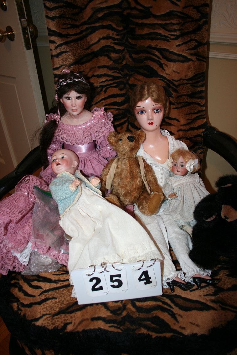 Image for Antique Dolls & Doll Clothing