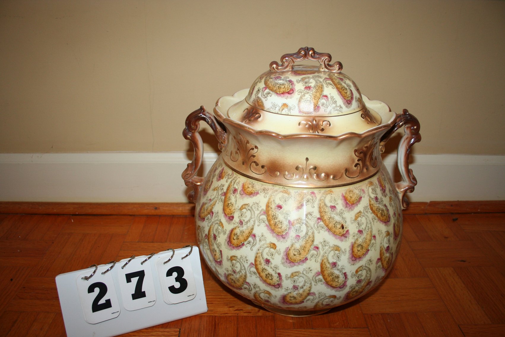 Image for Vintage Porcelain 13