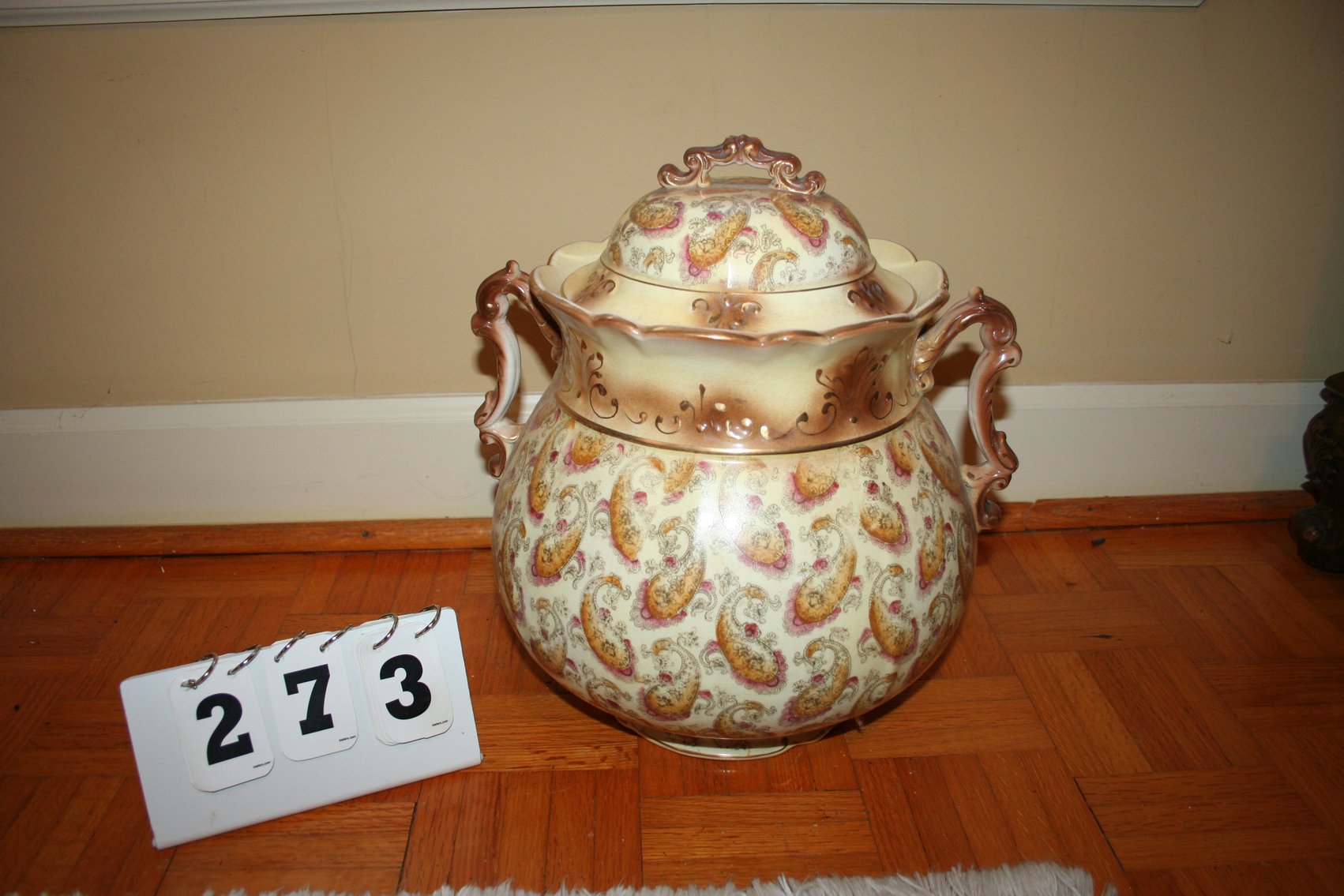 Image for Vintage Porcelain 13