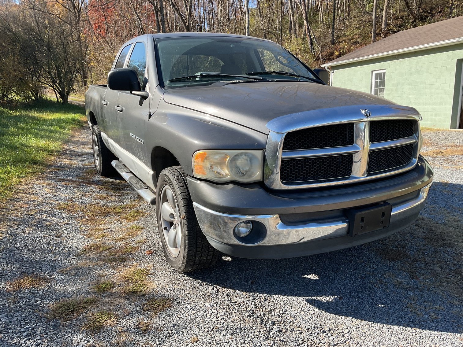 Image for 2002 Dodge RAM 1500 Pick Up Truck w/ Crew Cab