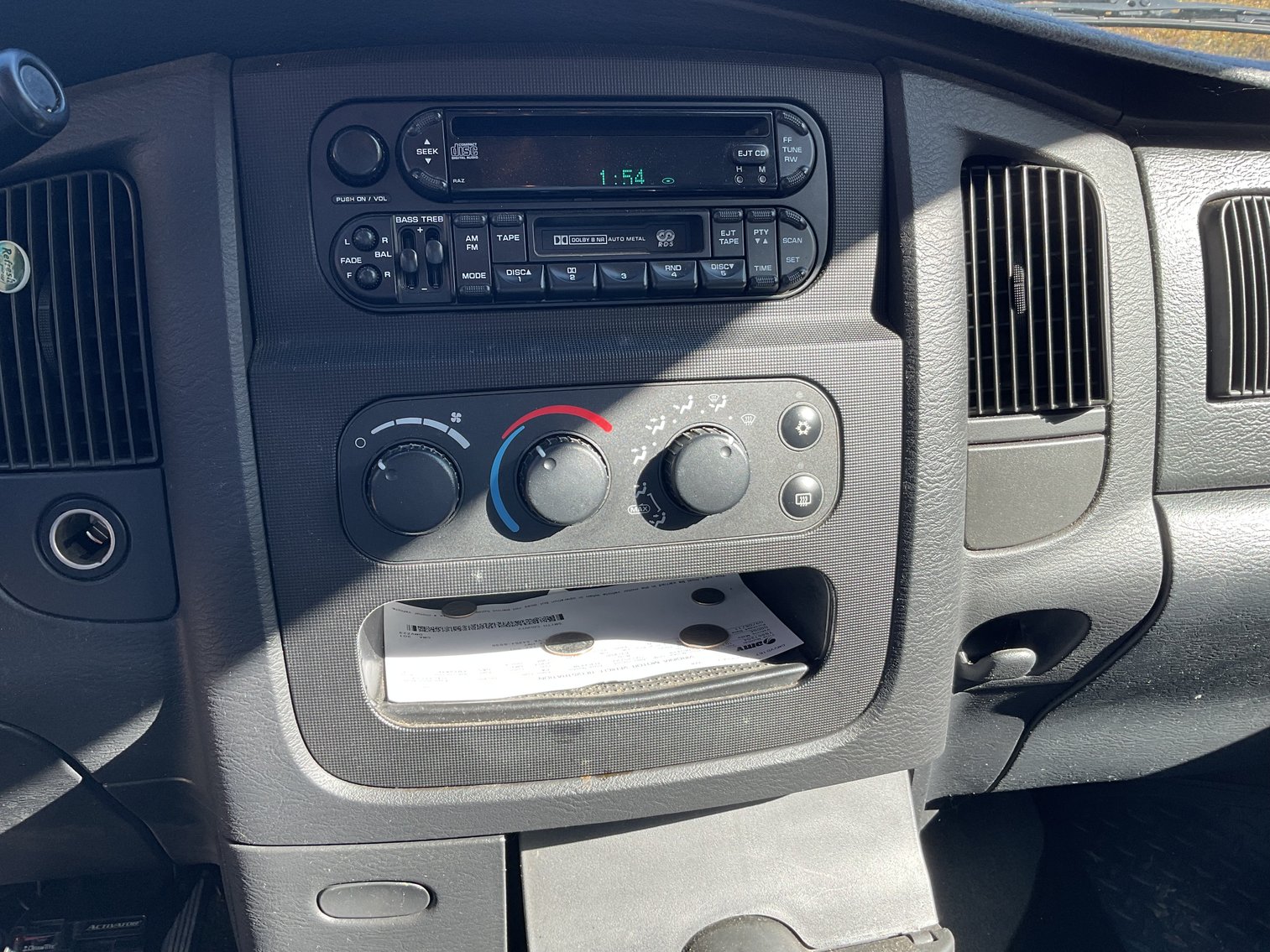 Image for 2002 Dodge RAM 1500 Pick Up Truck w/ Crew Cab