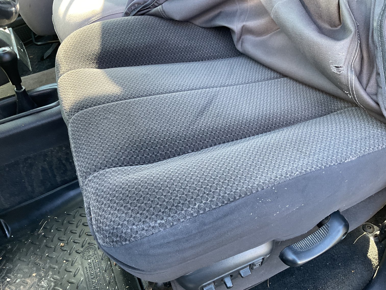 Image for 2002 Dodge RAM 1500 Pick Up Truck w/ Crew Cab