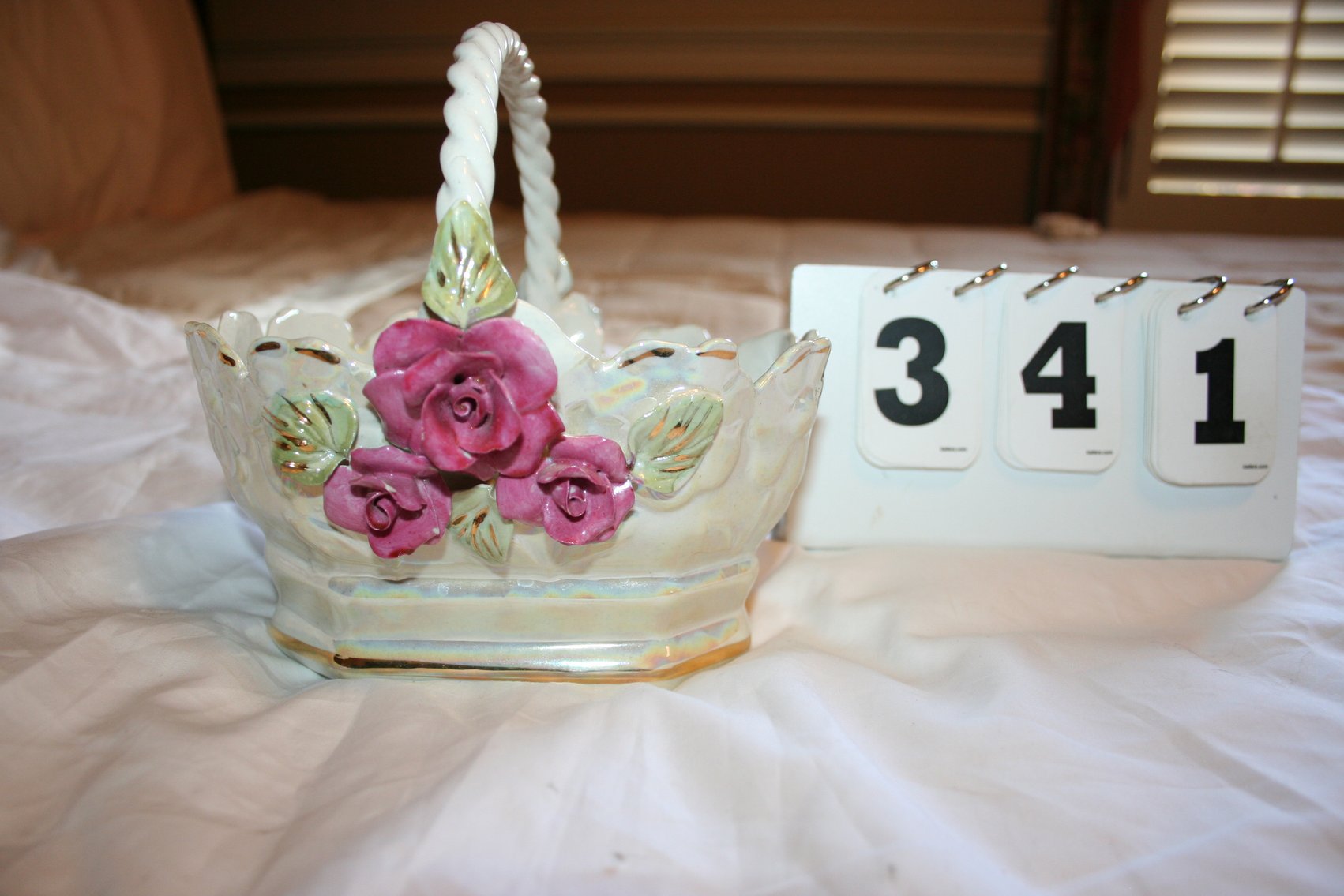 Image for Antique Luster Basket