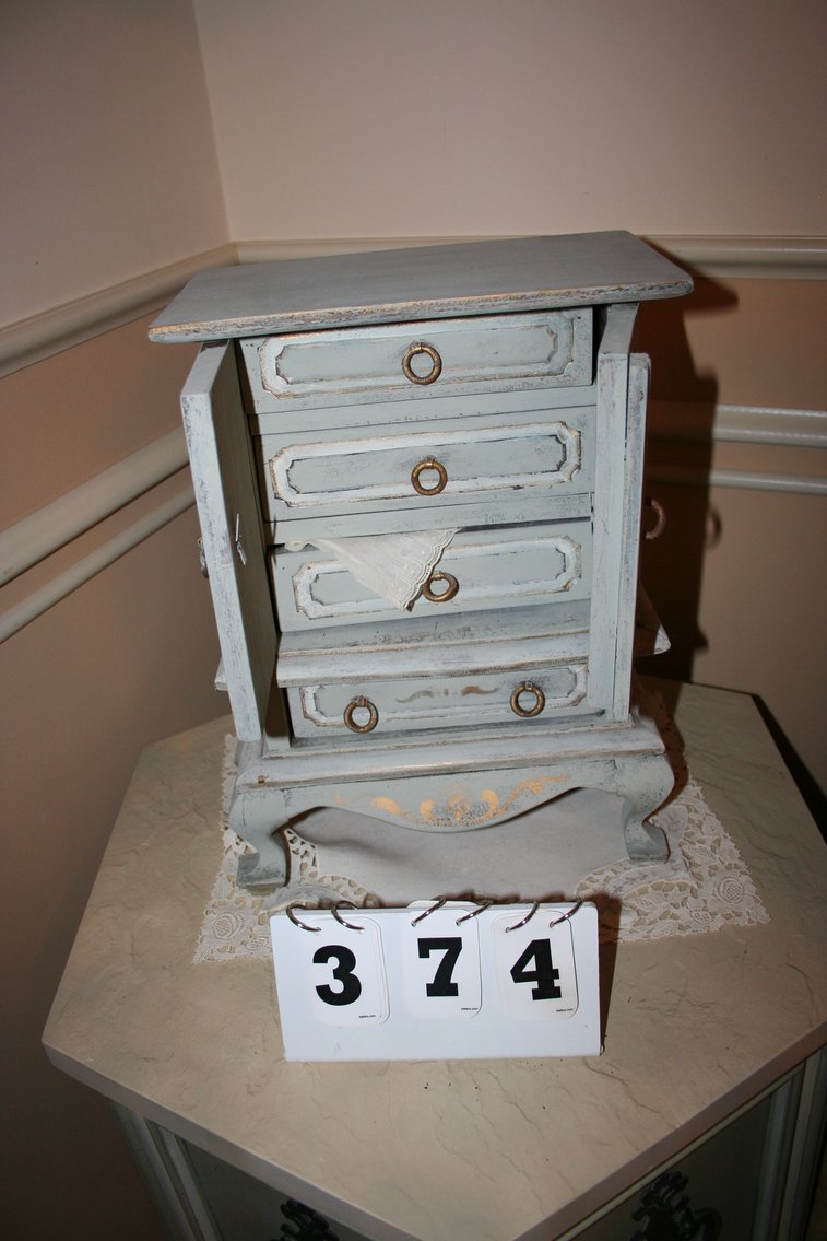 Image for Vintage Jewelry Chest