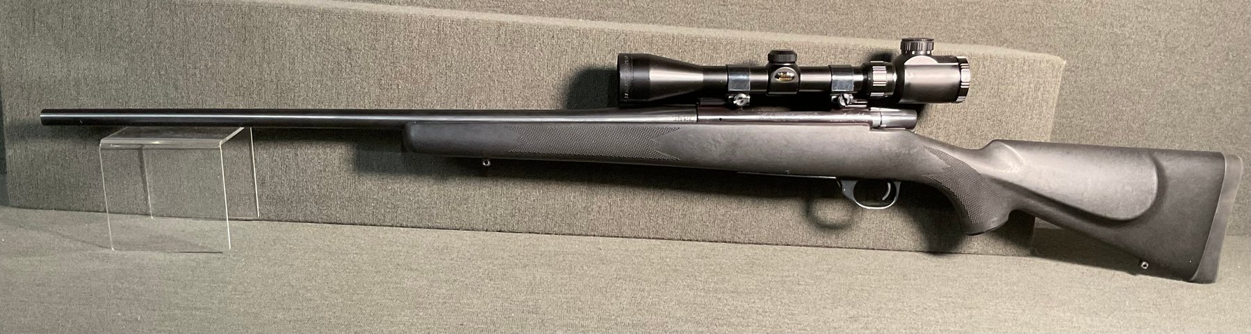 Image for Weatherby Vanguard 270 Winchester Caliber Bolt Action Rifle