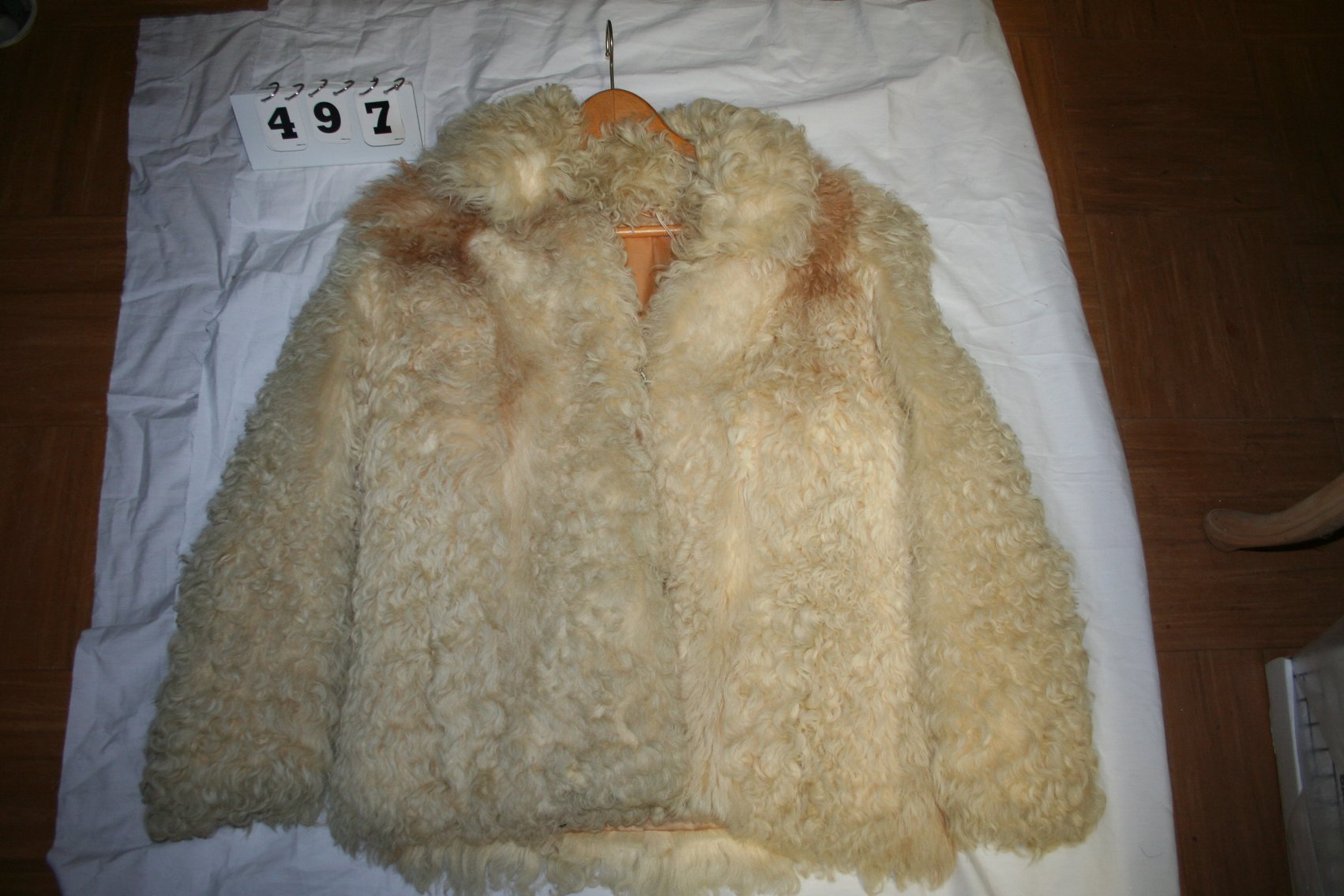 Image for Sheep Skin Size 4