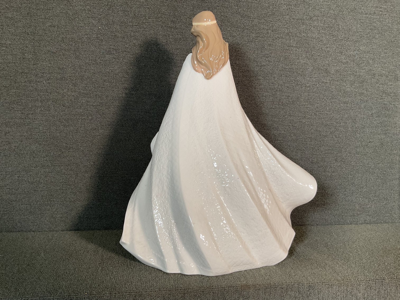 Image for “Waiting” NAO by Lladro