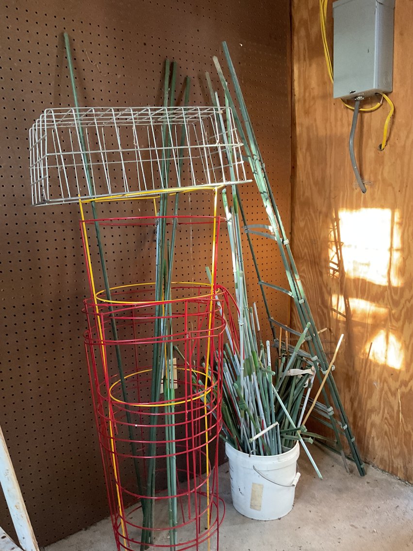 Image for Tomato Baskets and Garden Stakes