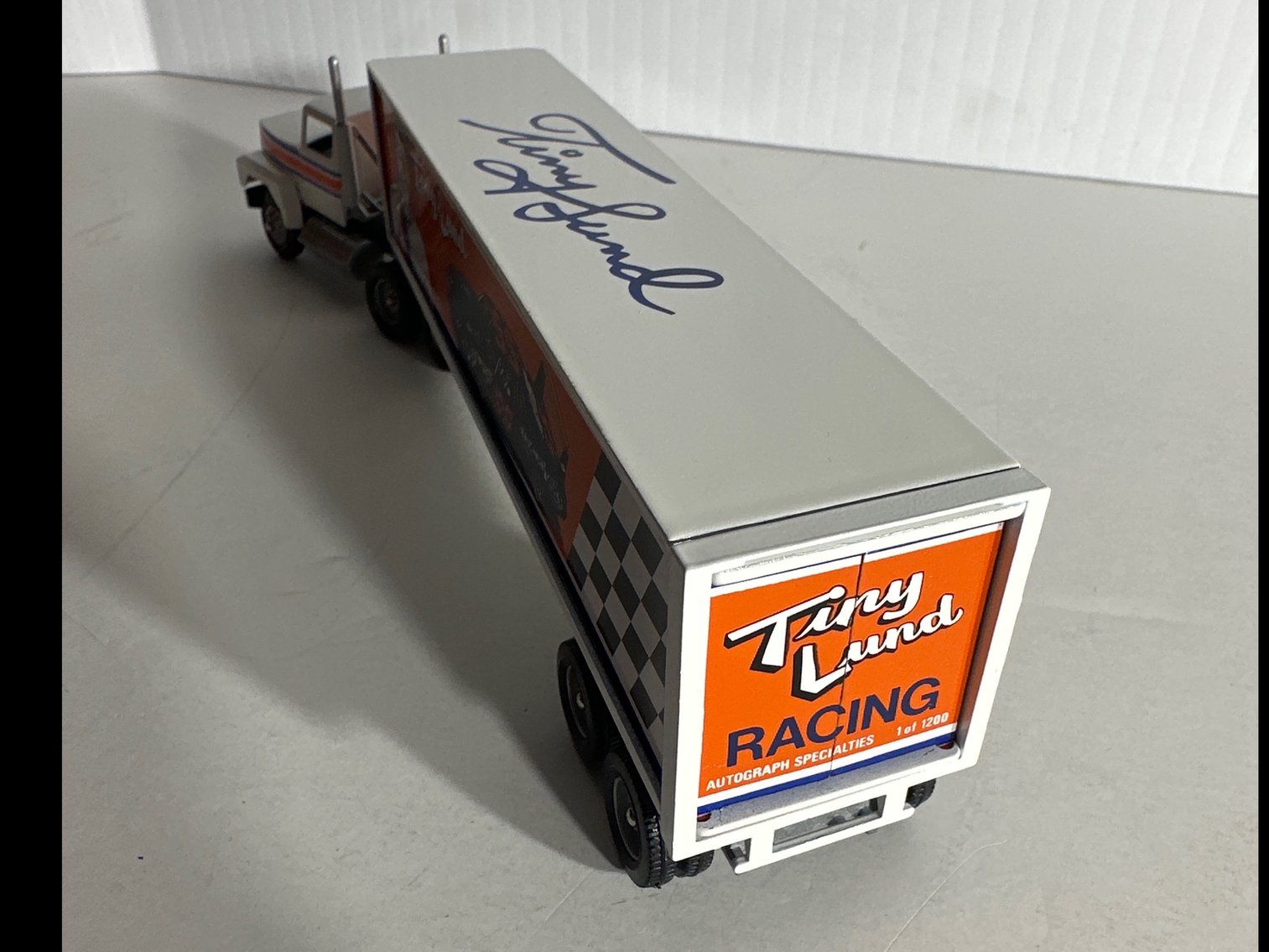 Image for TINY LUND