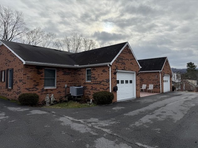 Image for Online Only Auction Four Bedroom, Four Bath, Brick Home on Single Level Marion, VA