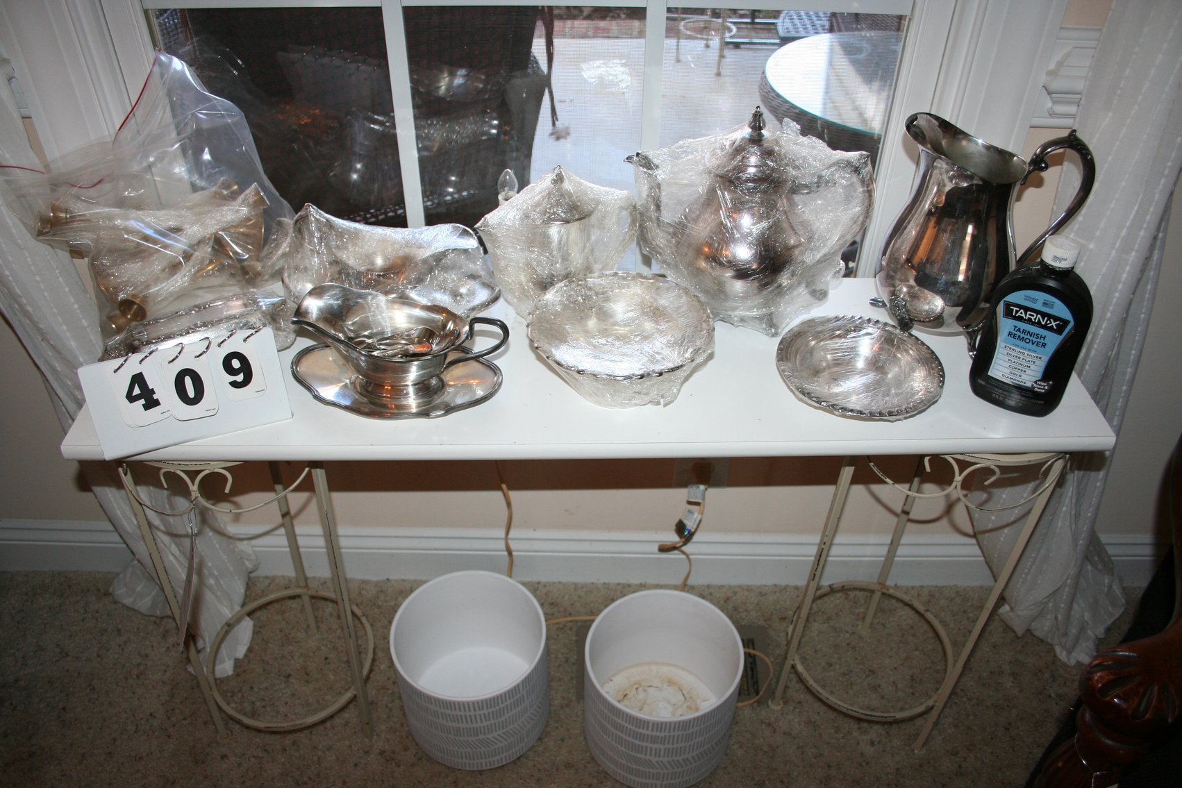 Image for Silver Plate & Table