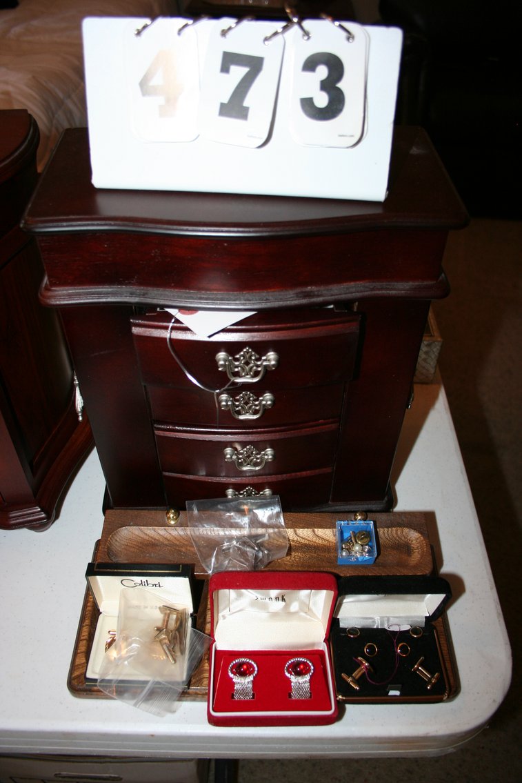 Image for Mens Cuff Links & Jewelry Box