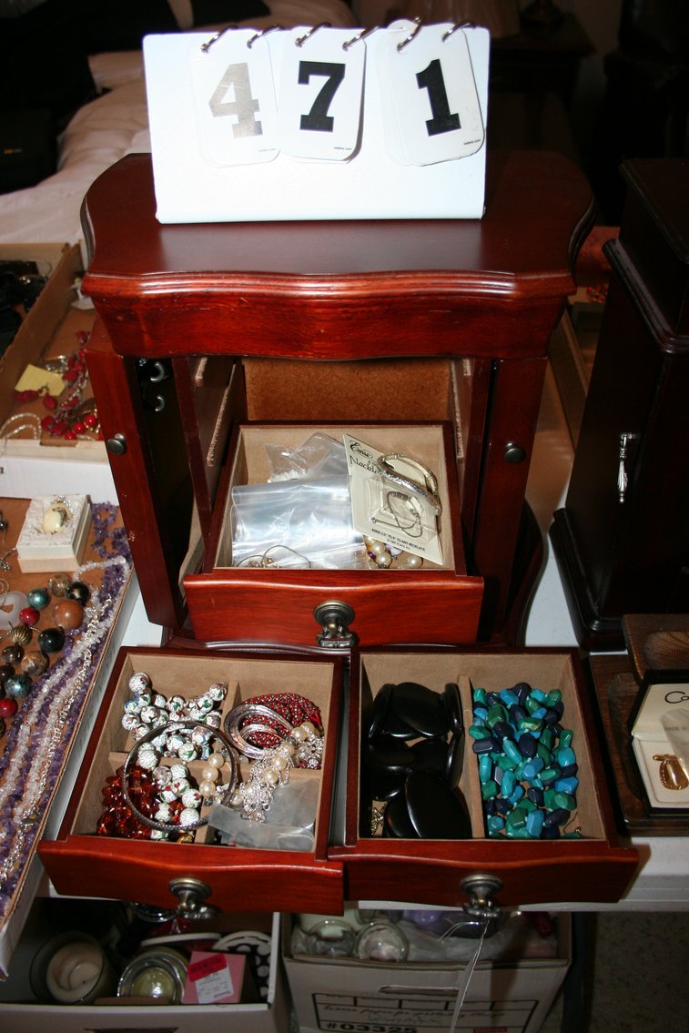 Image for Costume Jewelry