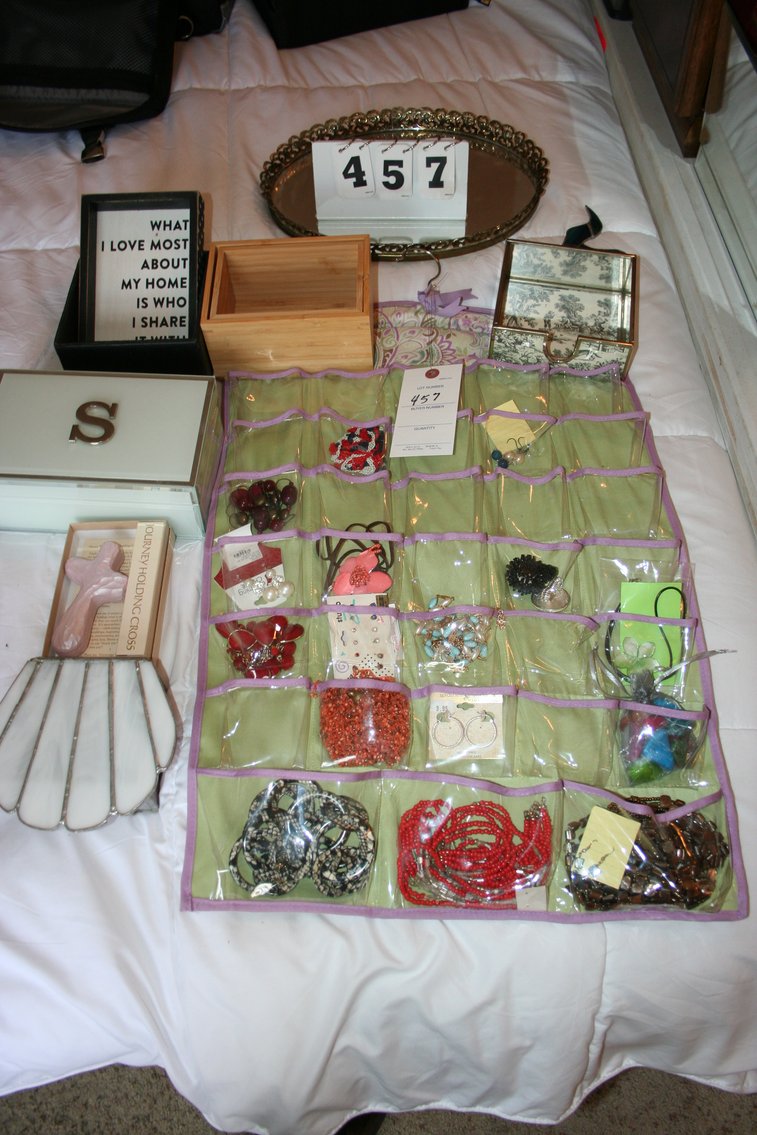 Image for Costume Jewelry & Boxes