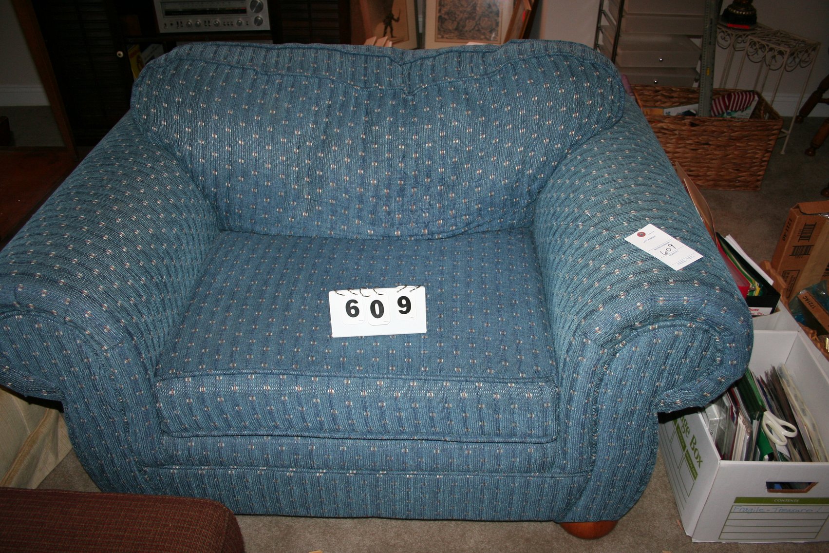 Image for Large Chair (Clean)