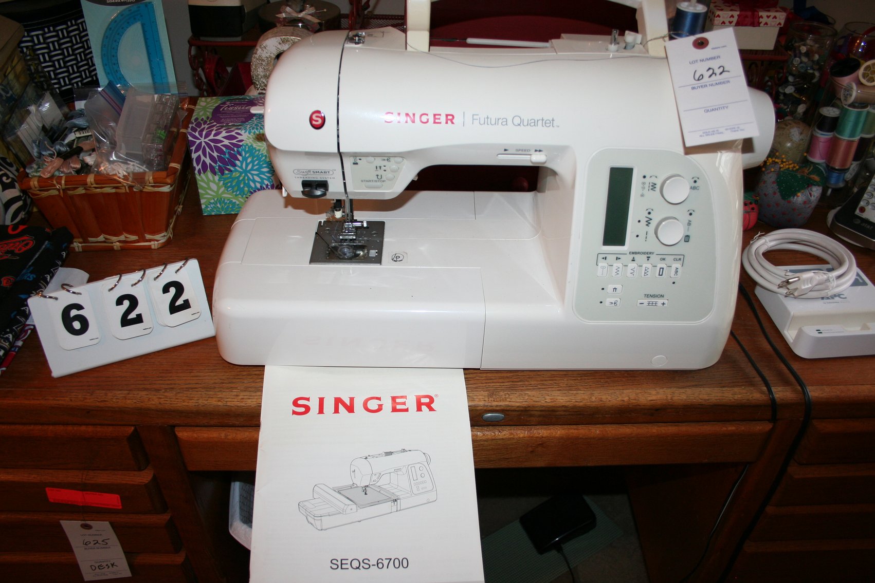 Image for Singer Futura Quartet Sewing Machine SEQS-6700