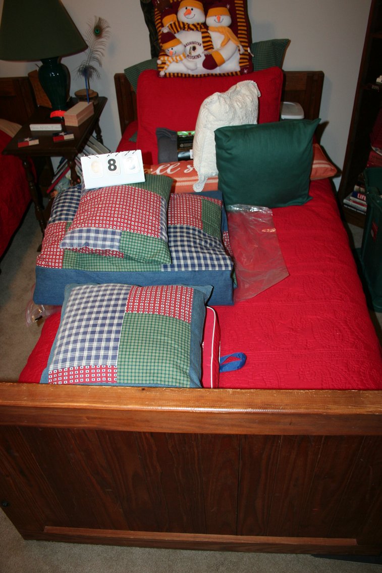 Image for Pine Bunk Bed Set 5 Pieces 2 Beds, Table, Chest, Cabinet & Bedding Included (Very Clean New Condition)