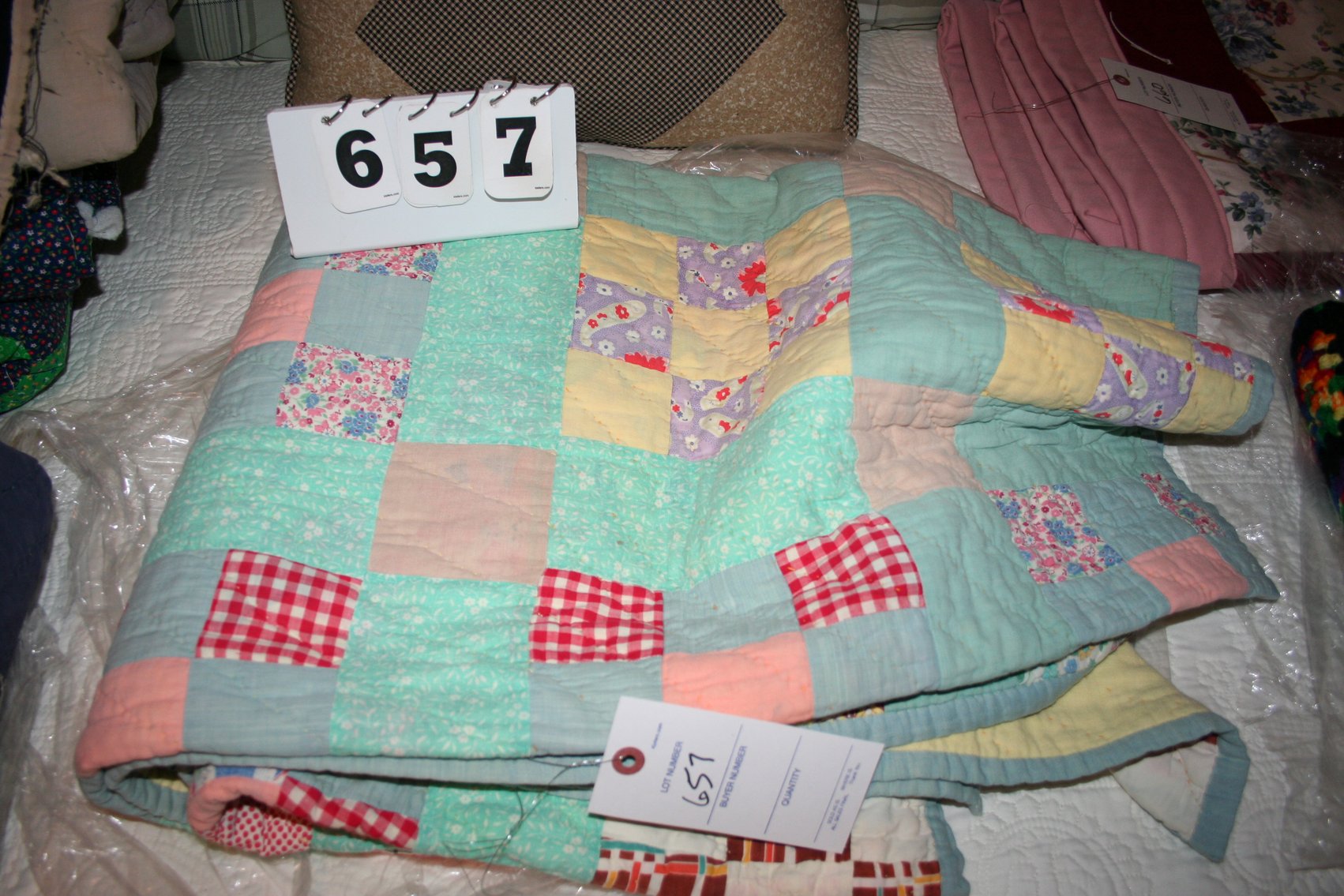 Image for Handmade Quilt / Comforter