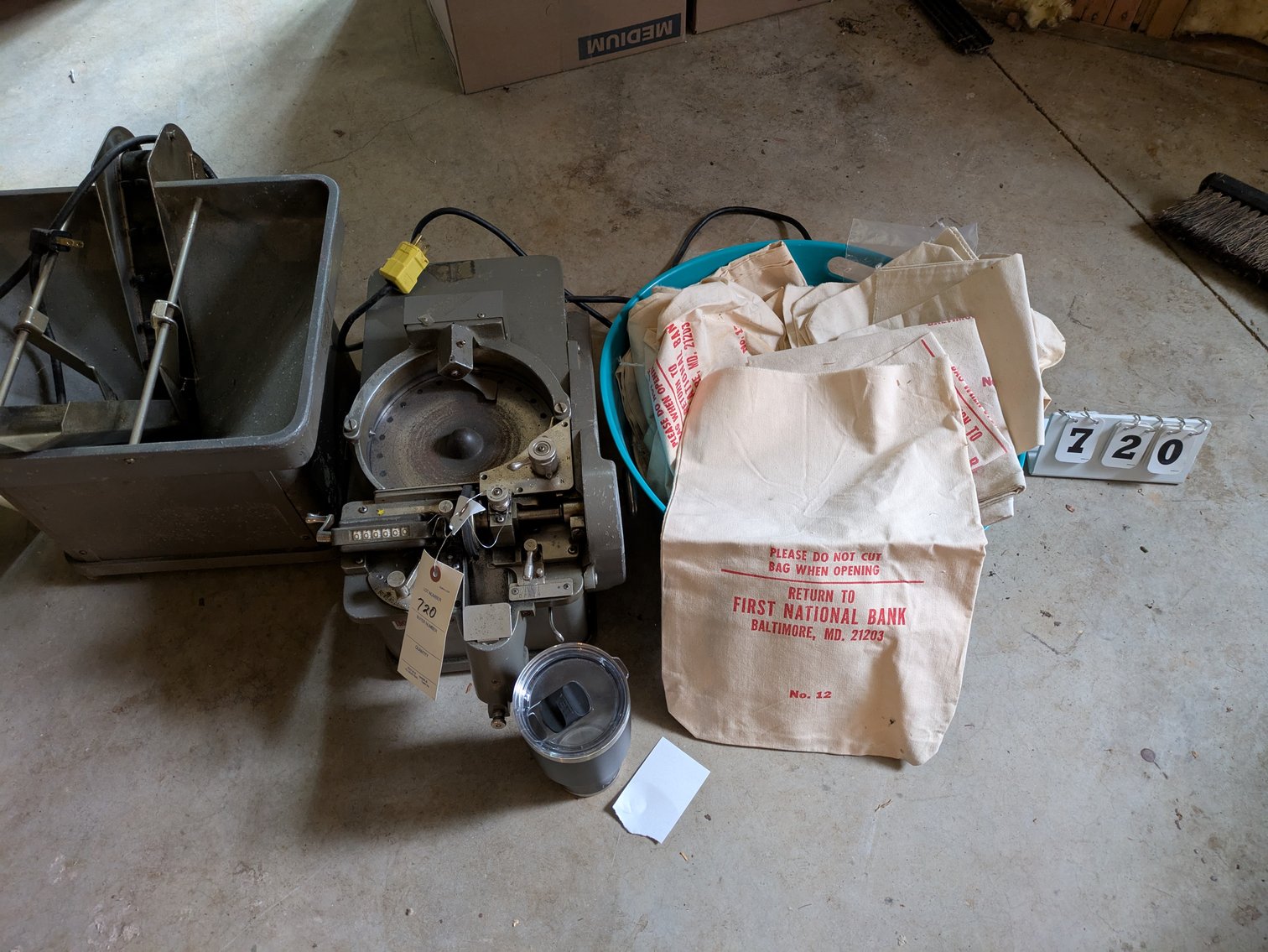 Image for New yeti / Brandt Coin Counter #740