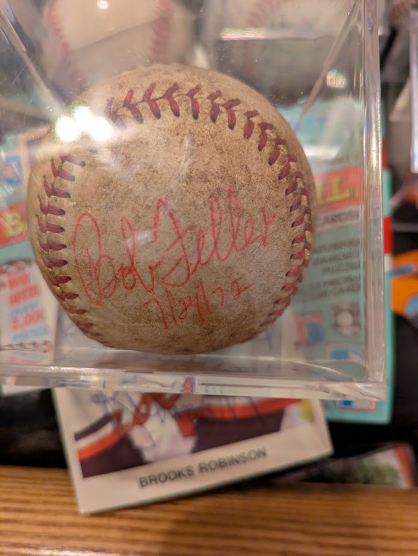 Image for Huge Collection Autographed Balls, Football, Baseball, Bats