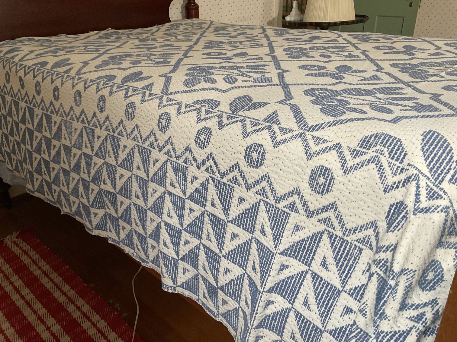 Image for Full Size Woven Bedspread