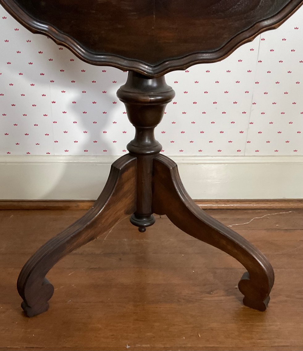 Image for Pie Crust Tilt Top Table