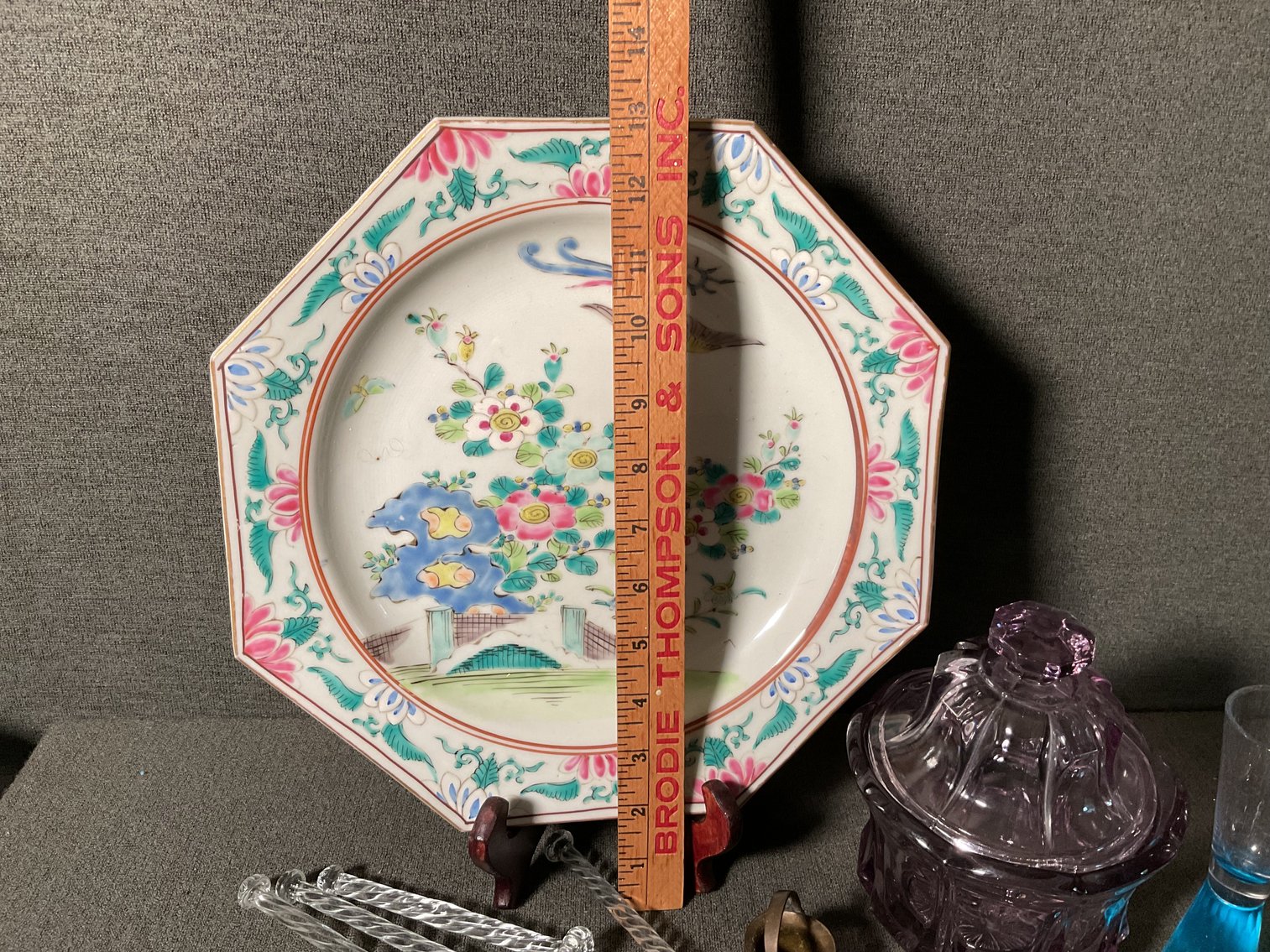 Image for Glass and Decor Lot