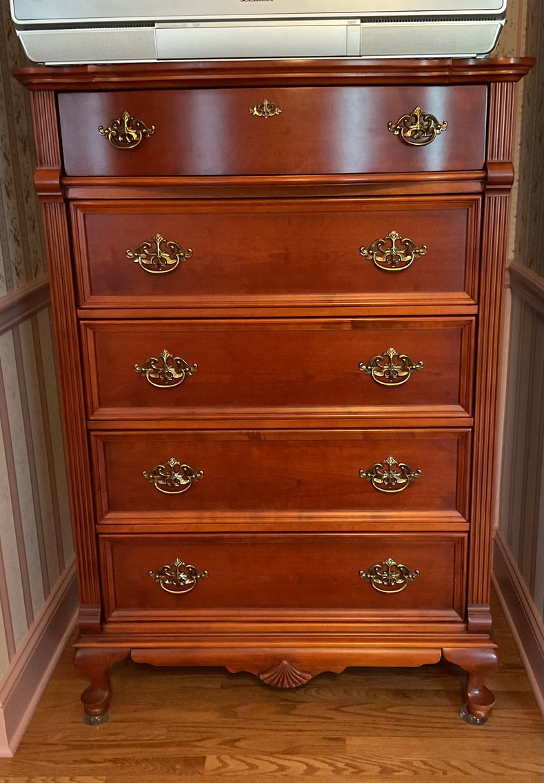 Image for Lexington Furniture Chest of Drawers