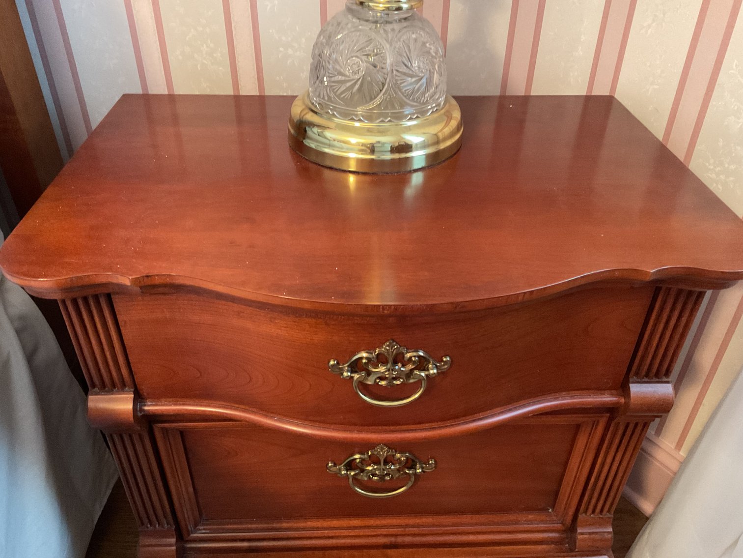Image for PAIR! Lexington Furniture Bedside Chests