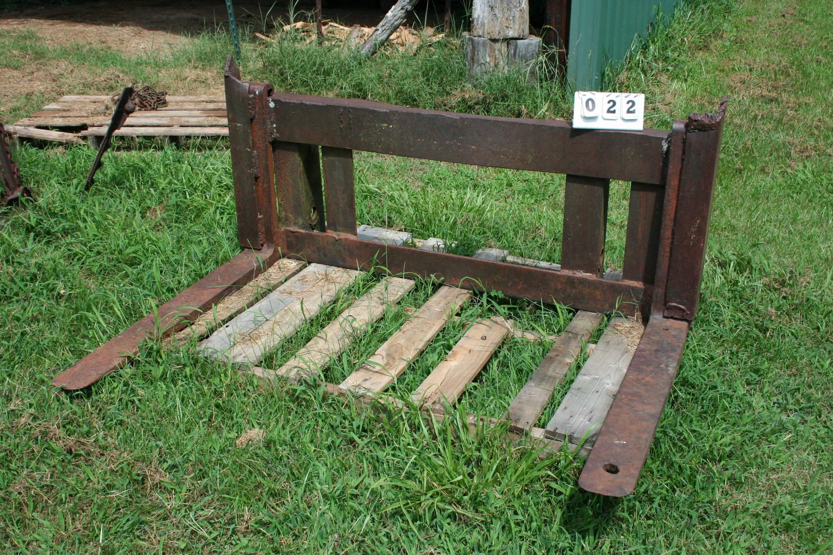 Image for John Deere Pallot Forks   4 Foot