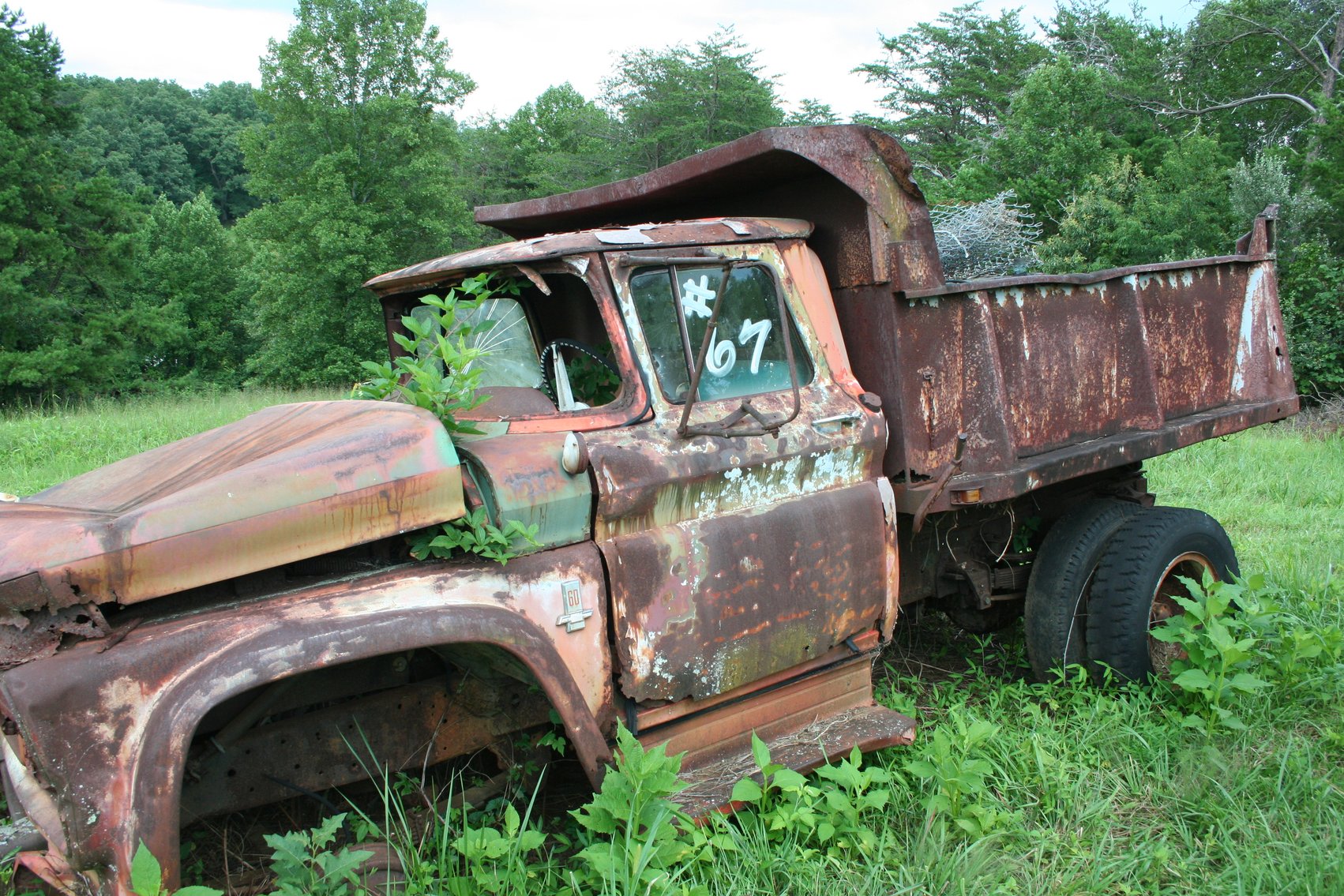 Image for 1963 Chevrolet 60 Dump Truck   NO ENGINE   NO VIN #   Scrap Metal & Fence Wire in Bed