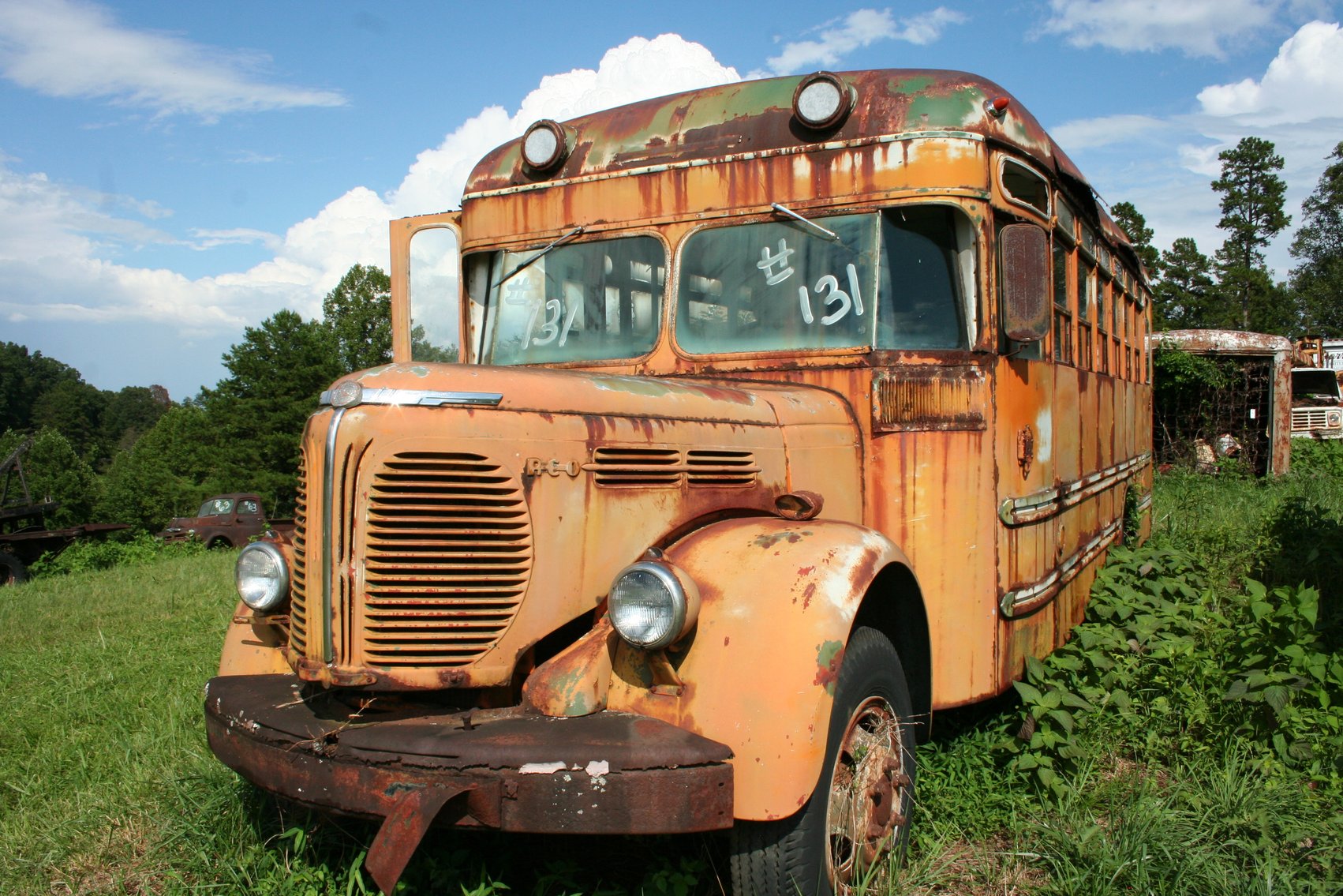 Image for 1950 REO School Bus   Aluminum Container Inside Included   Flat Head 6 Cyl   VIN #D211R183322   TITLE