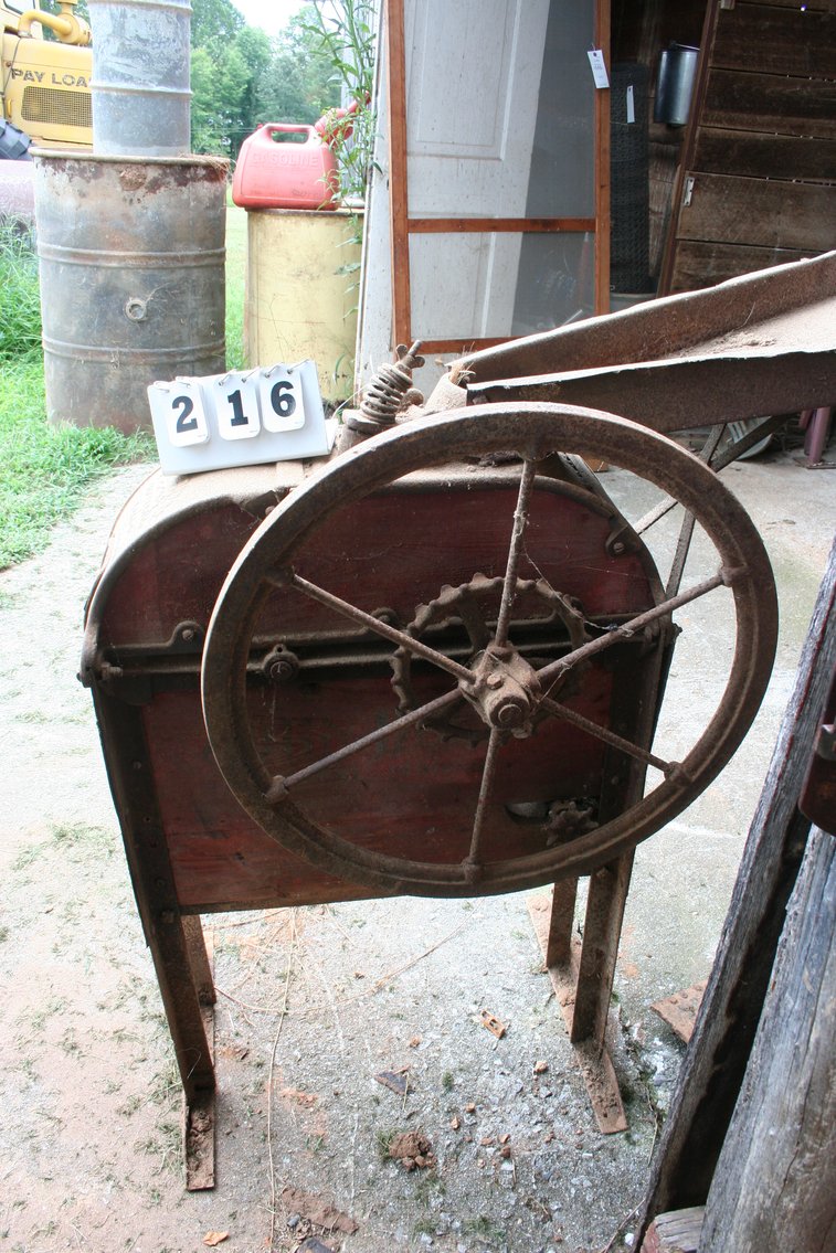 Image for John Deere Corn Sheller