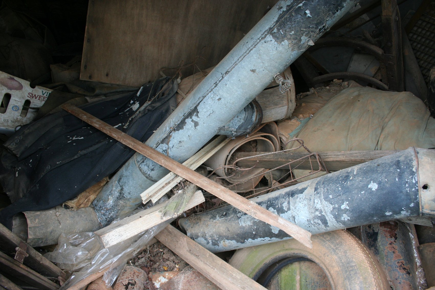 Image for Treasure Hunt Contents of Building  *MUST REMOVE ALL CONTENTS