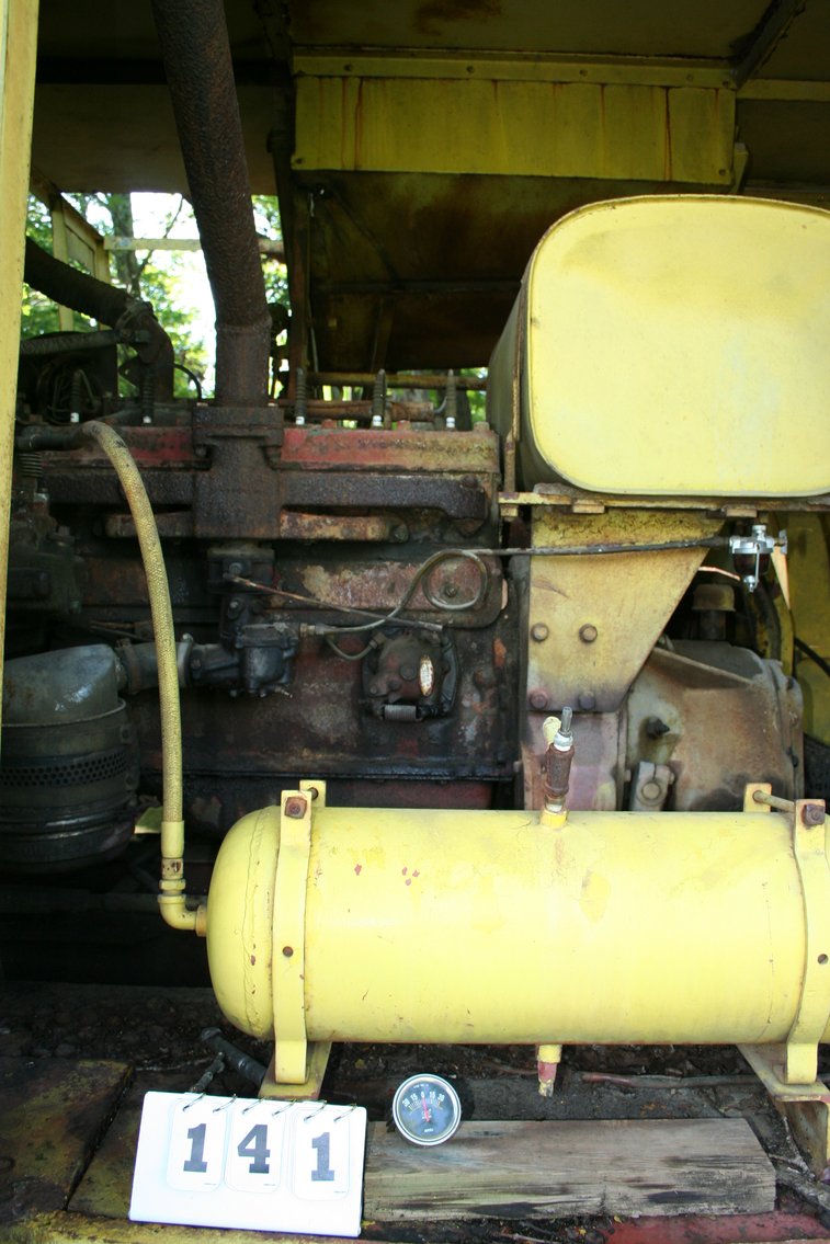 Image for Hanson Tiffin Ohio Crane   Diesel   Crane Boom Included   Original Condition