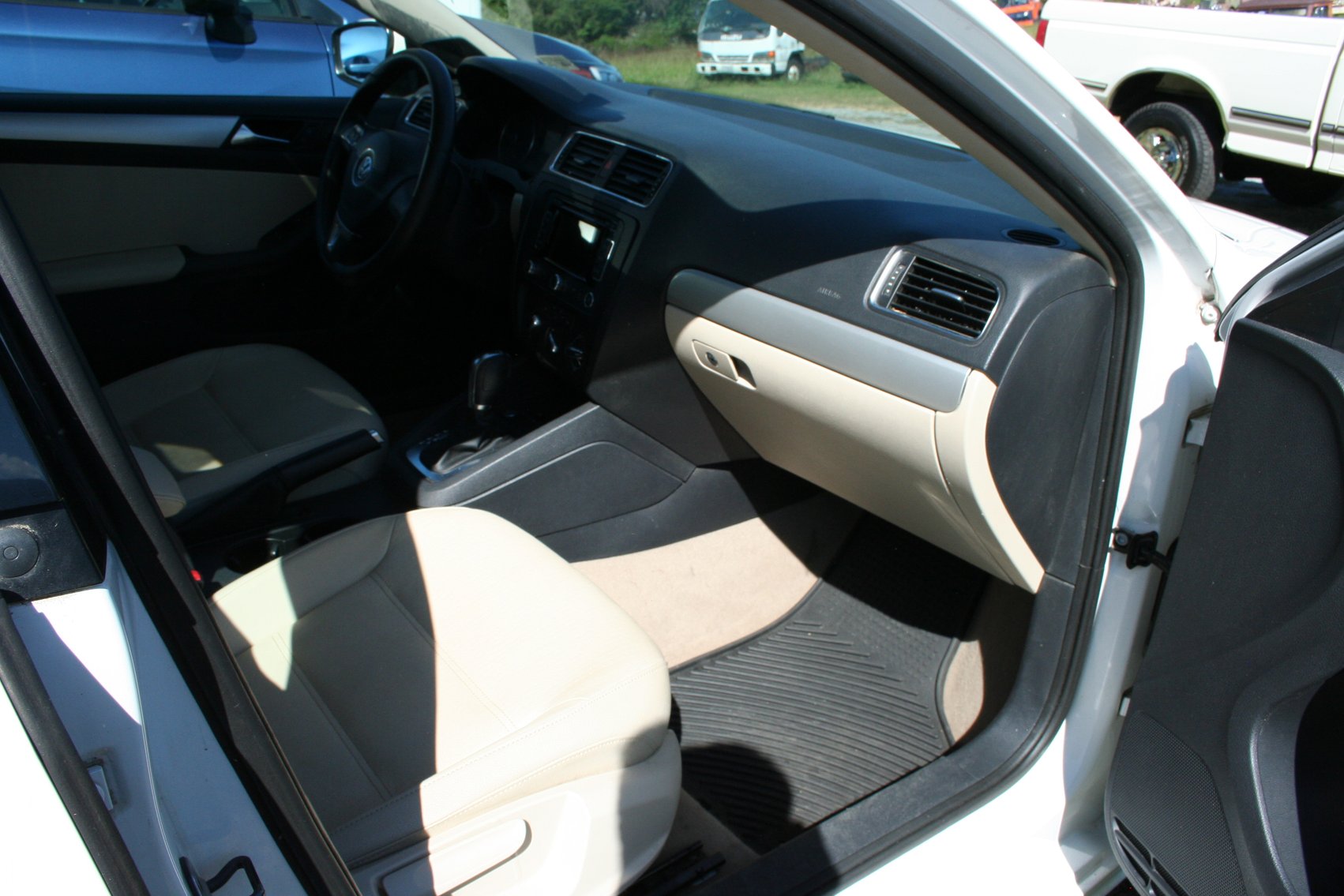 Image for 2012 VW Jetta TDI   VIN #VWLL7AJ5CM087381   TITLE   Mileage 117,710
