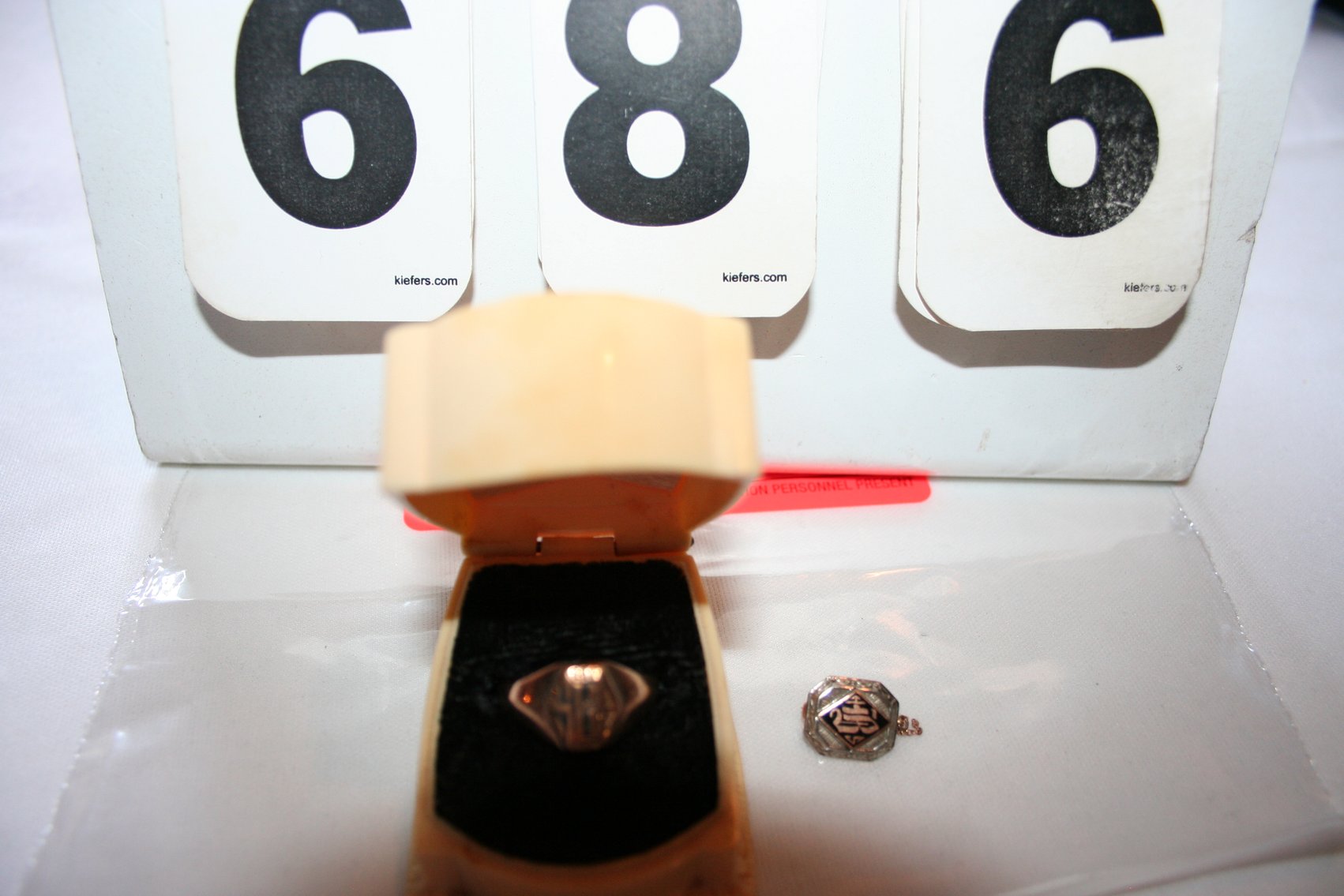 Image for Class Ring & Pin 10K 5.7 GR 3.7 PW