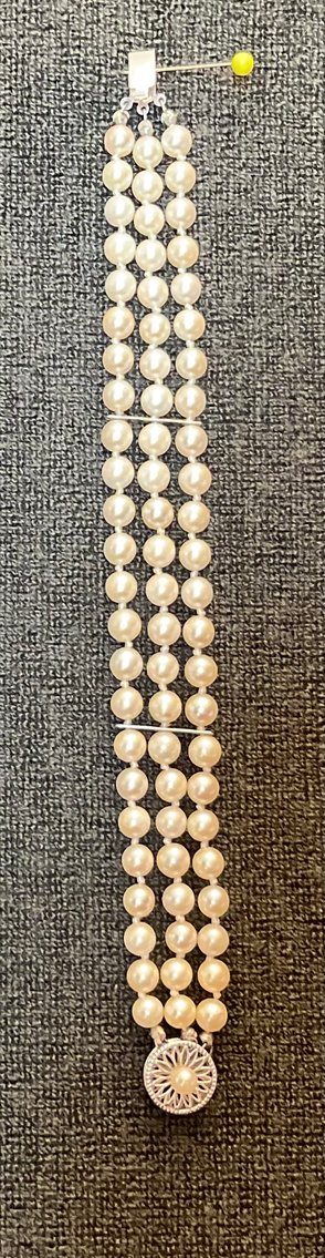 Image for 14 Kt Gold Clasp - 3 Strand Pearl Bracelet