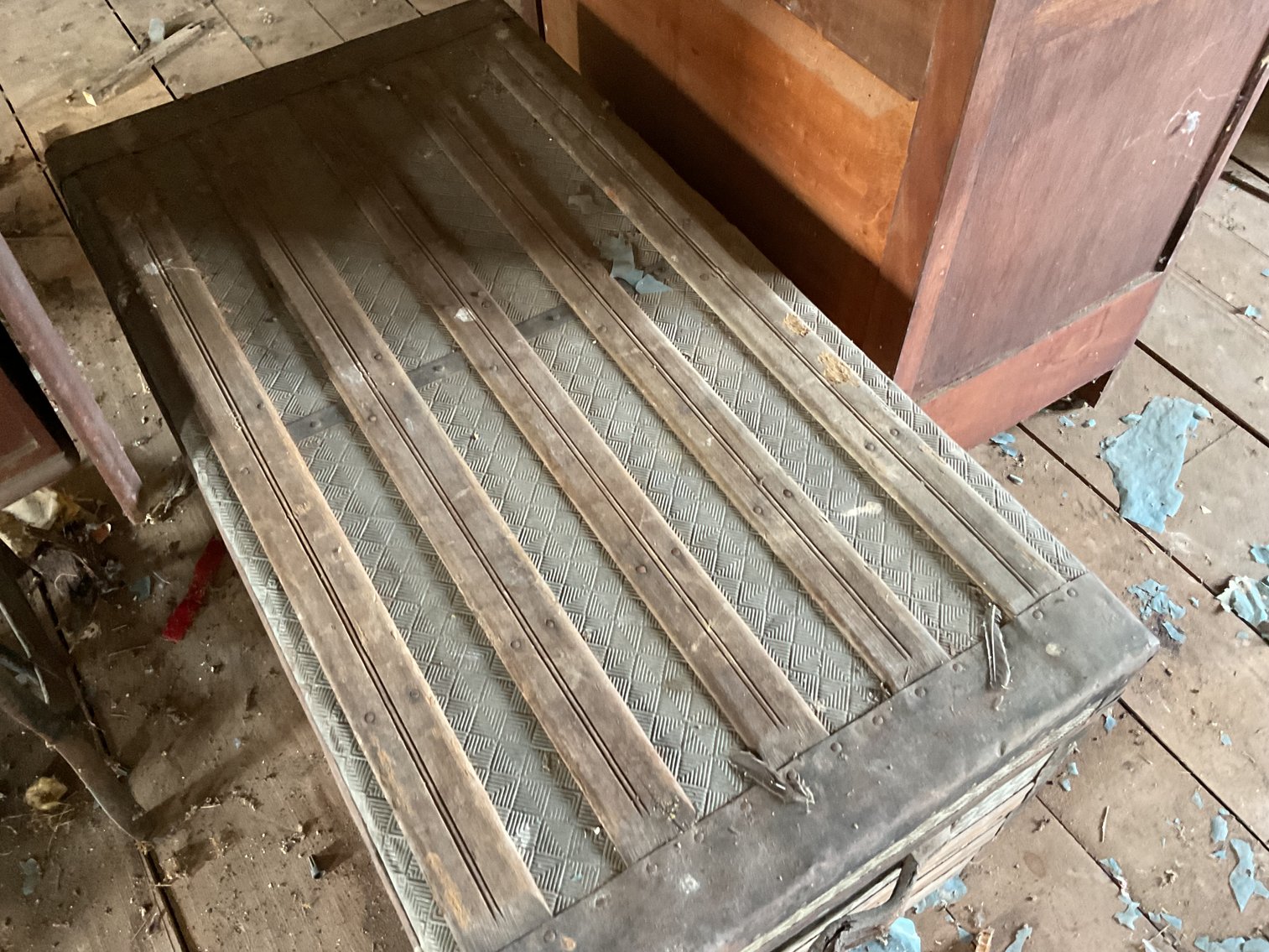 Image for Wash Stand and Trunk