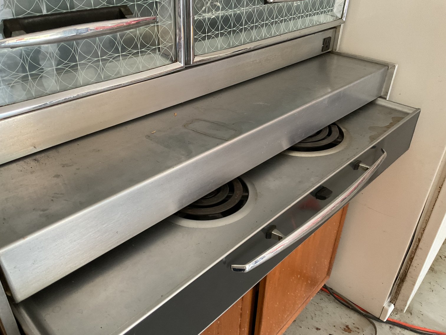 Image for Mid Century Modern Frigidaire “Flair” Range