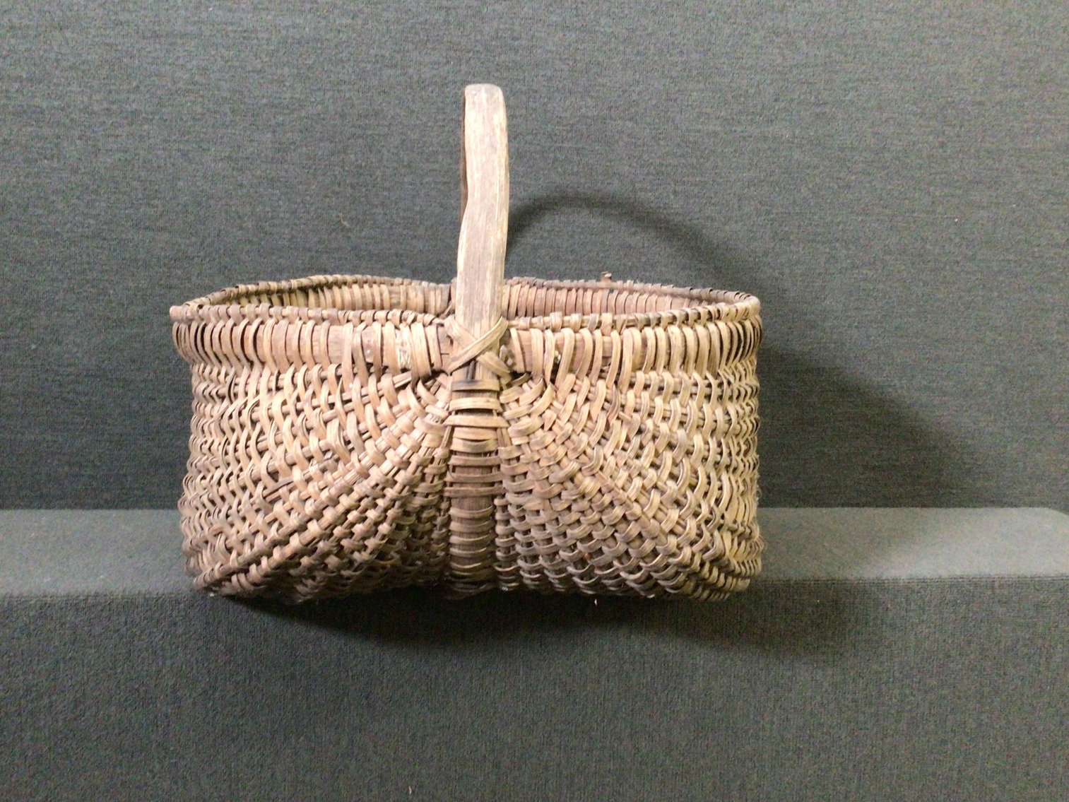 Image for Vintage 14” Egg Basket