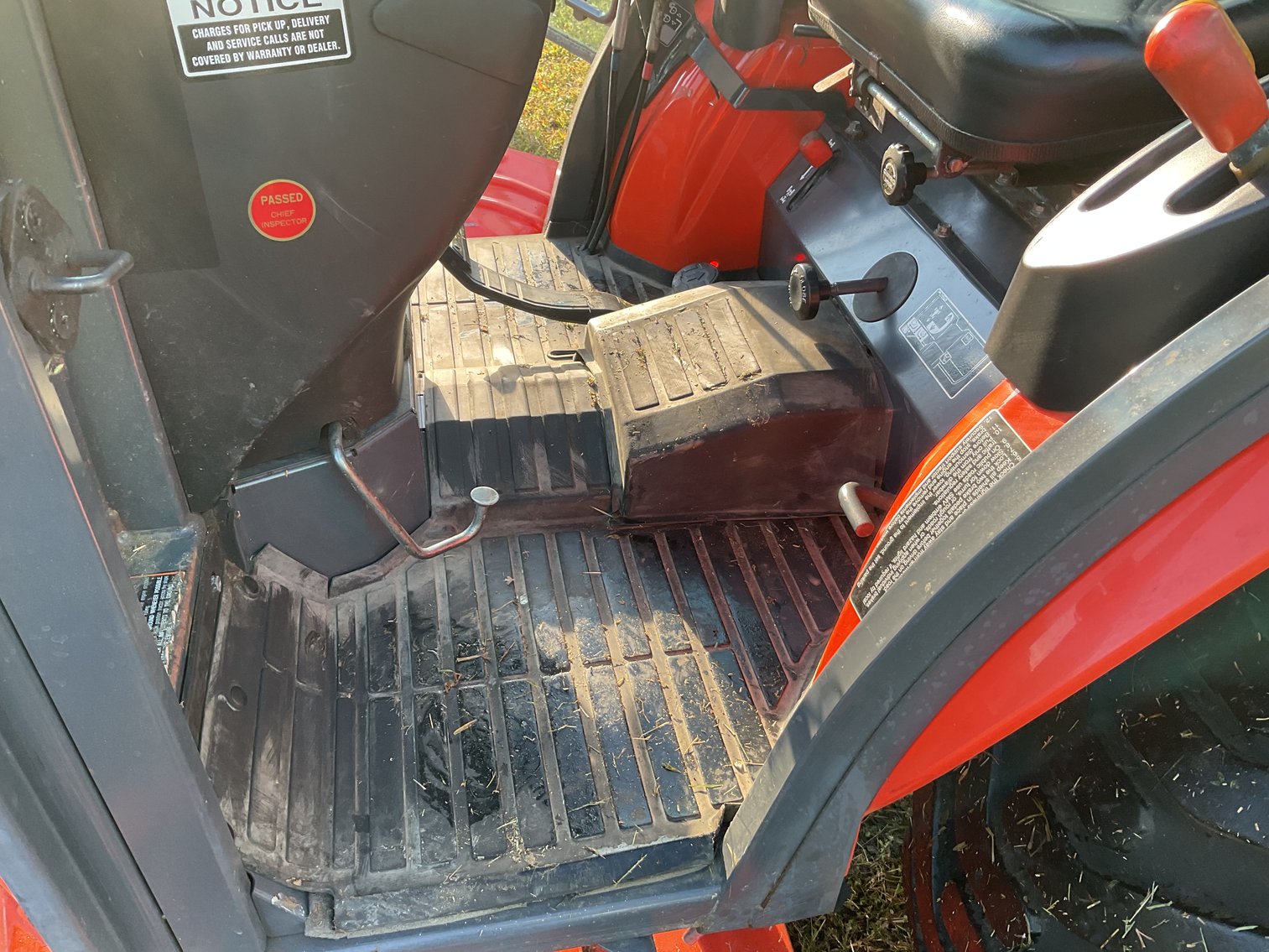 Image for Kubota B3000 Tractor - 4WD