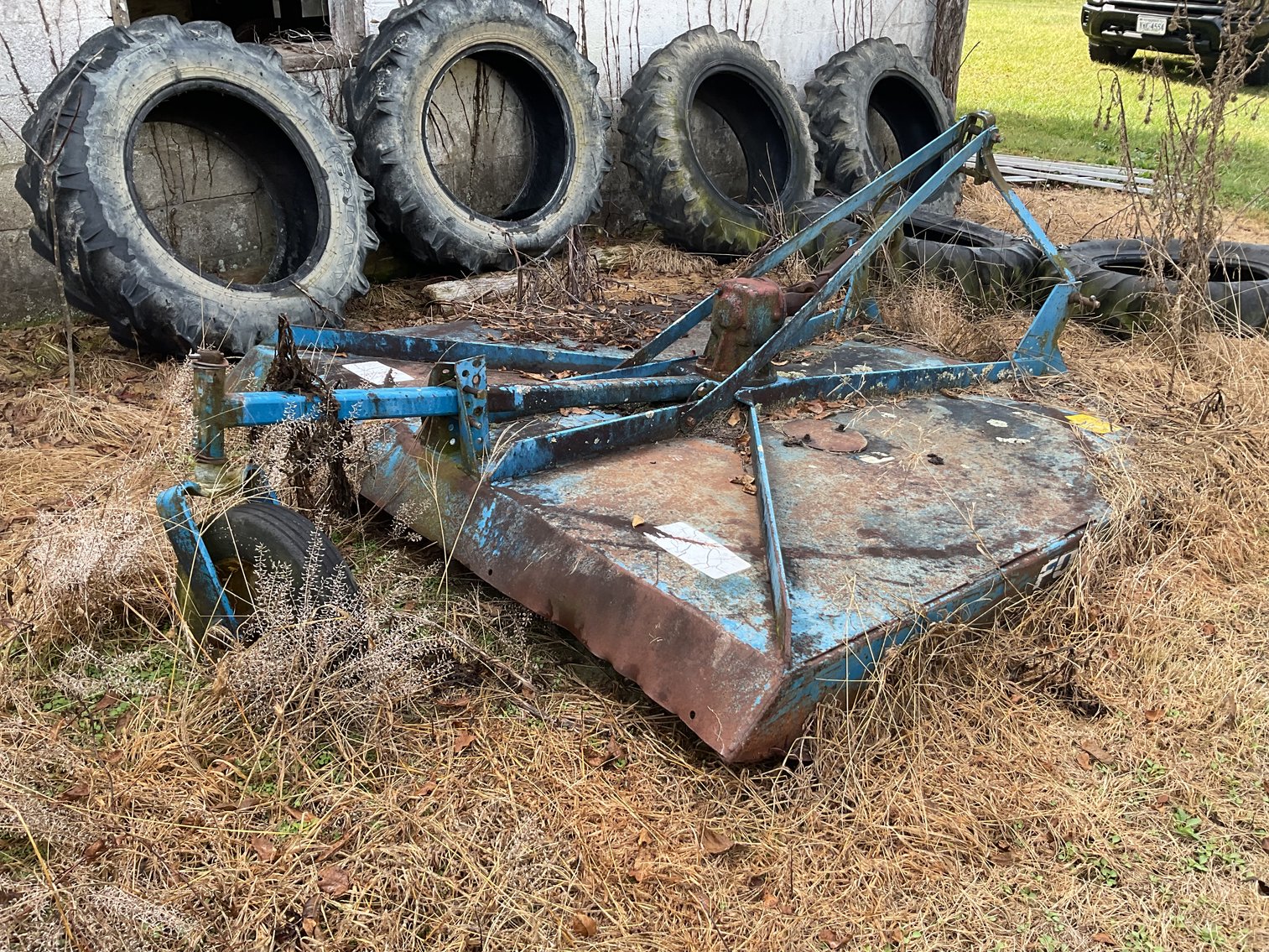 Image for 6’ Bush Hog  and 6’ Ford Bush Hog for Parts