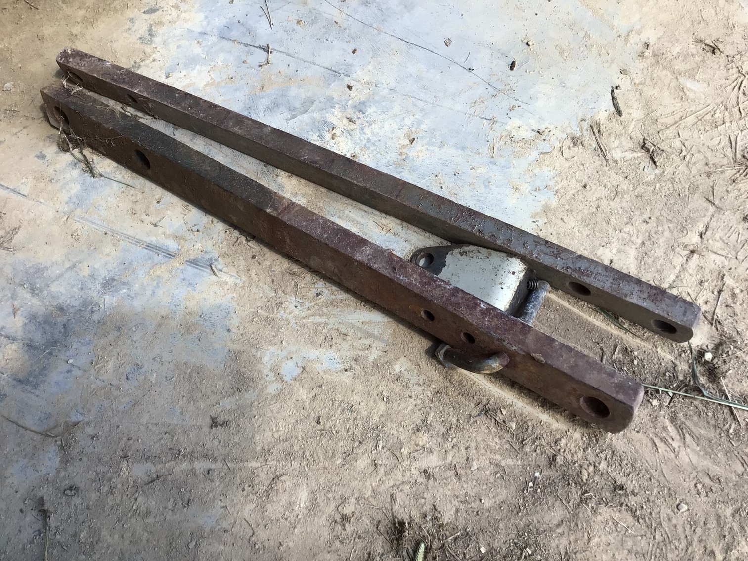 Image for Pair of Draw Bars for Tractor