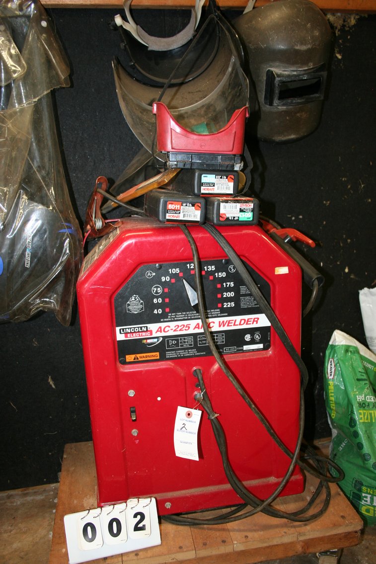 Image for Lincoln Electric AC-225 ARC Welder (Like New)