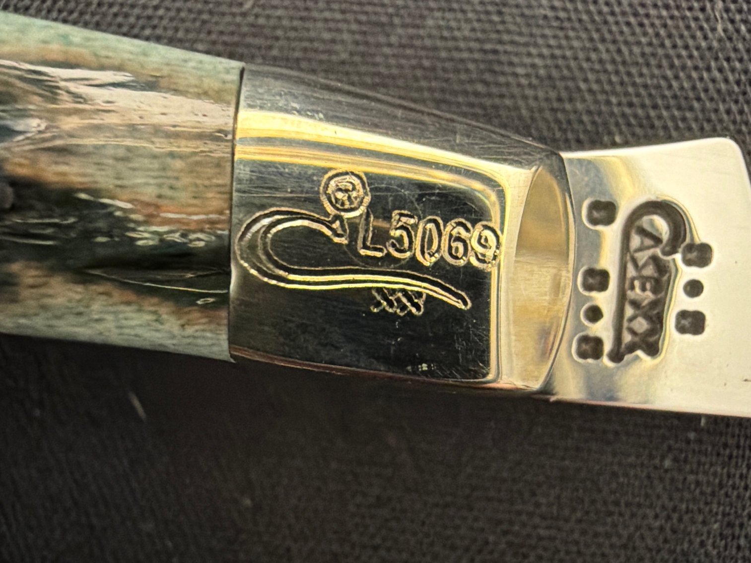 Image for 2003 case collectors club knives