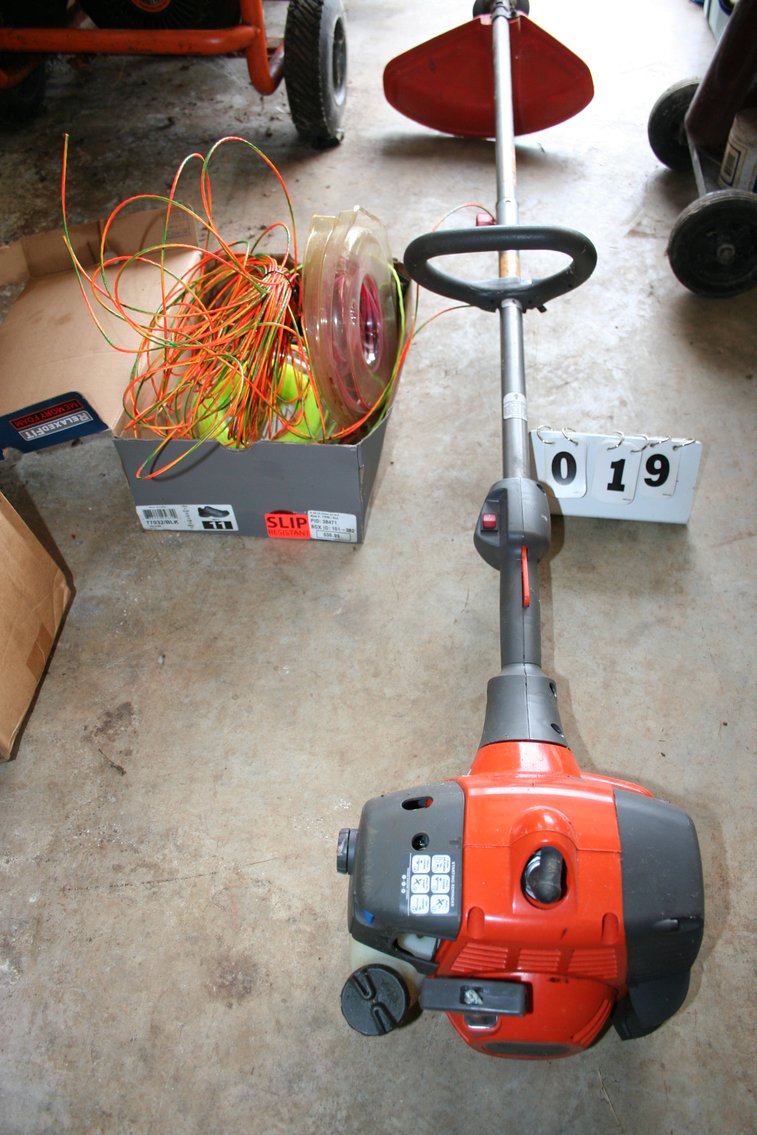 Image for Husqvarna 128 LD Weedeater