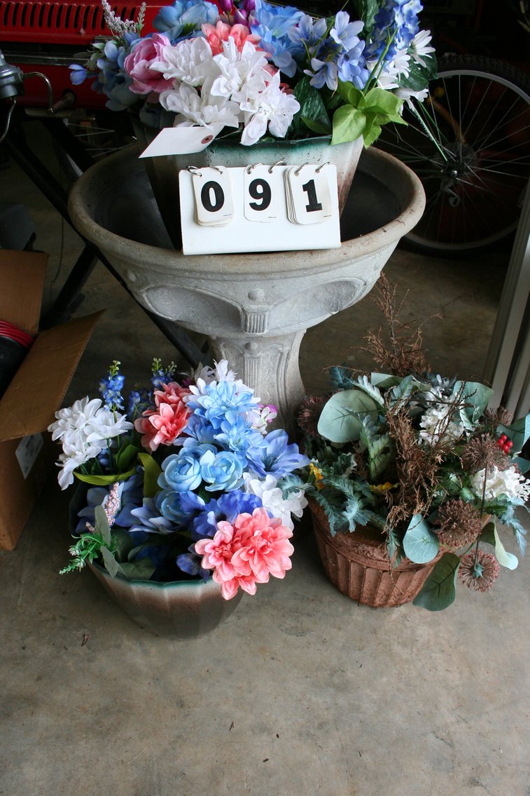 Image for Bird Bath & Silk Flowers