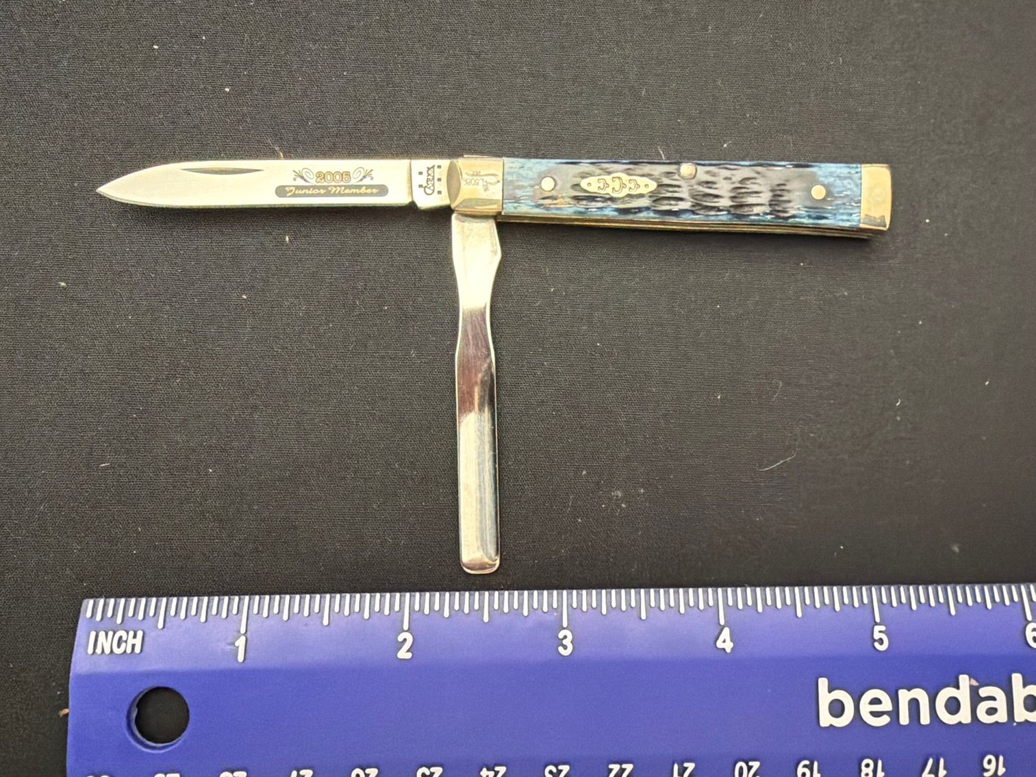 Image for Case 2005 annual knife